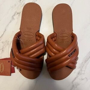 Havaianas Sandals NWT